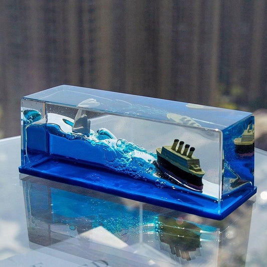 Titanic Ocean Motion – The Unsinkable Ship